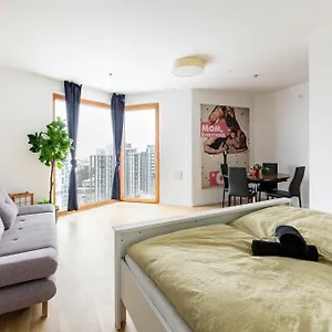 Central Station Loft - Amazing View In City Center - Jupihome Vienna